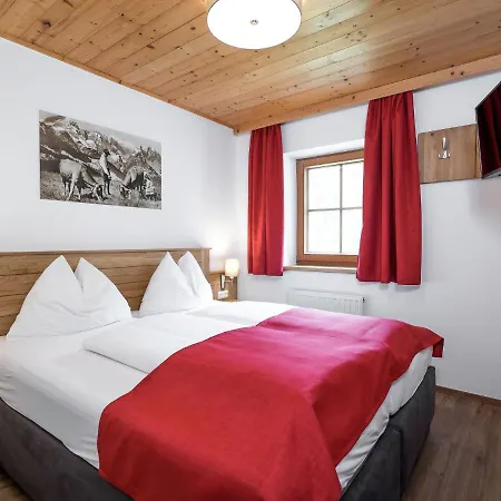 Luxurious In Saalbach-hinterglemm With Terrace *